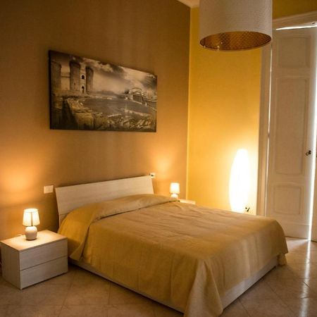 Appartamento Maria Mari House Napoli Esterno foto
